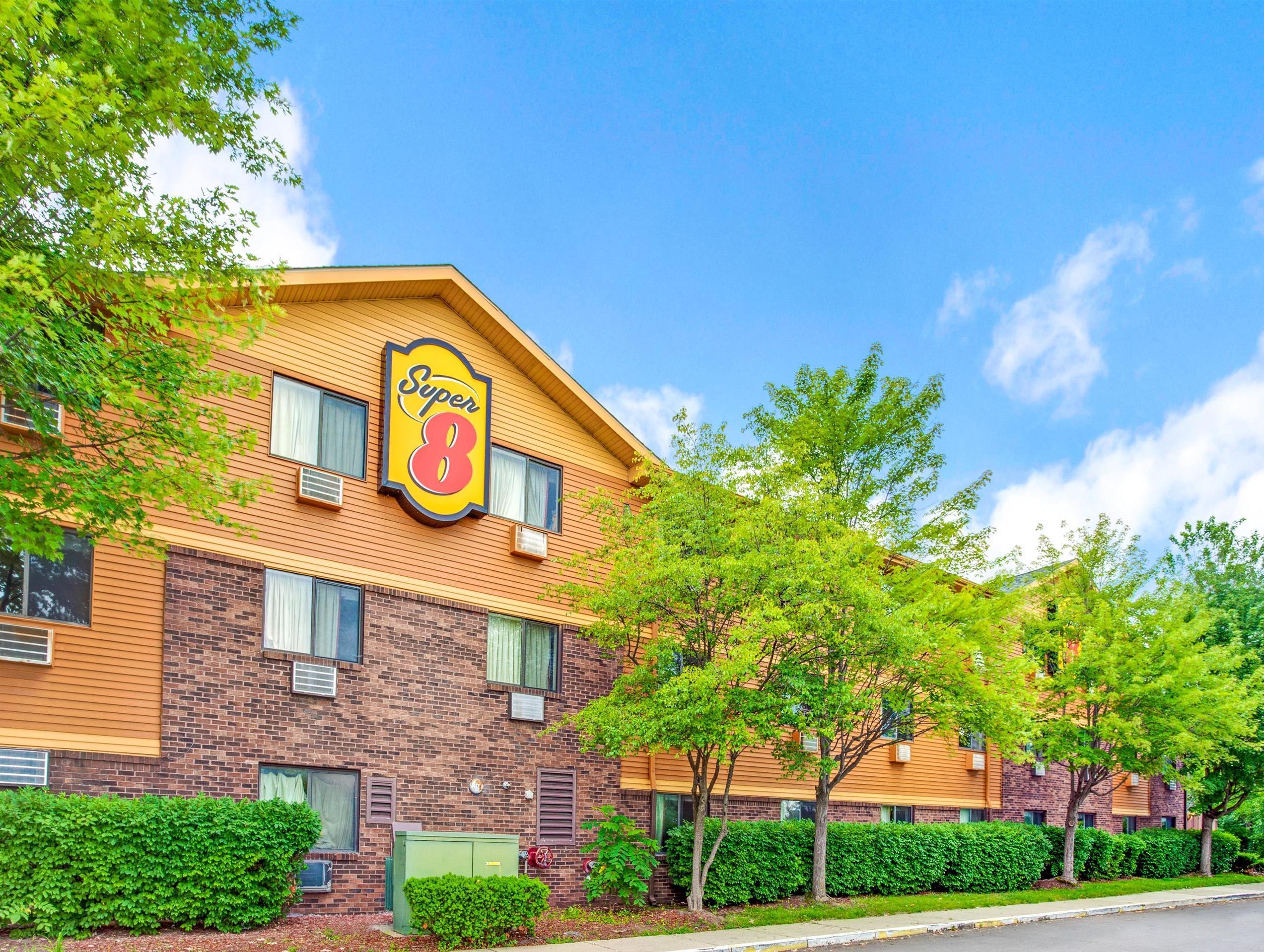 Super 8 By Wyndham Nashville West Exterior photo