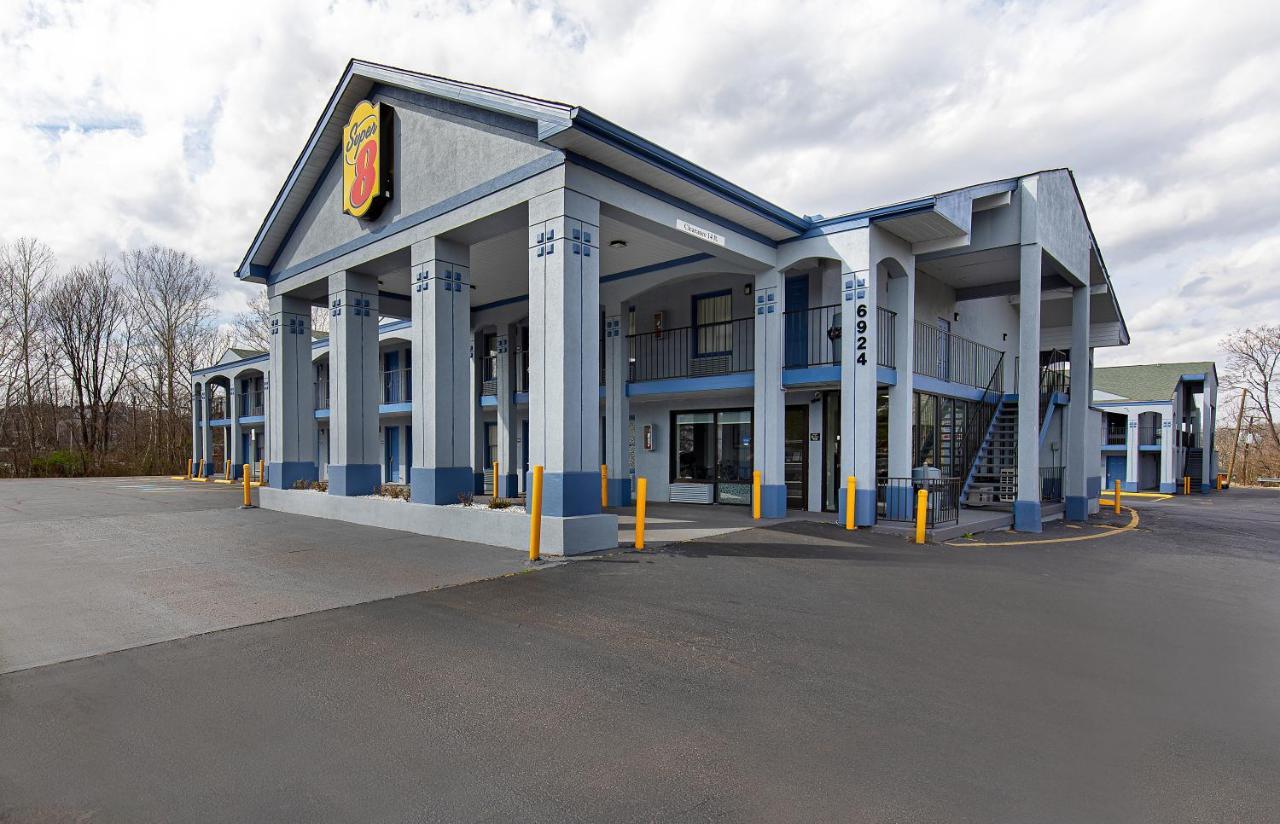 Super 8 By Wyndham Nashville West Exterior photo