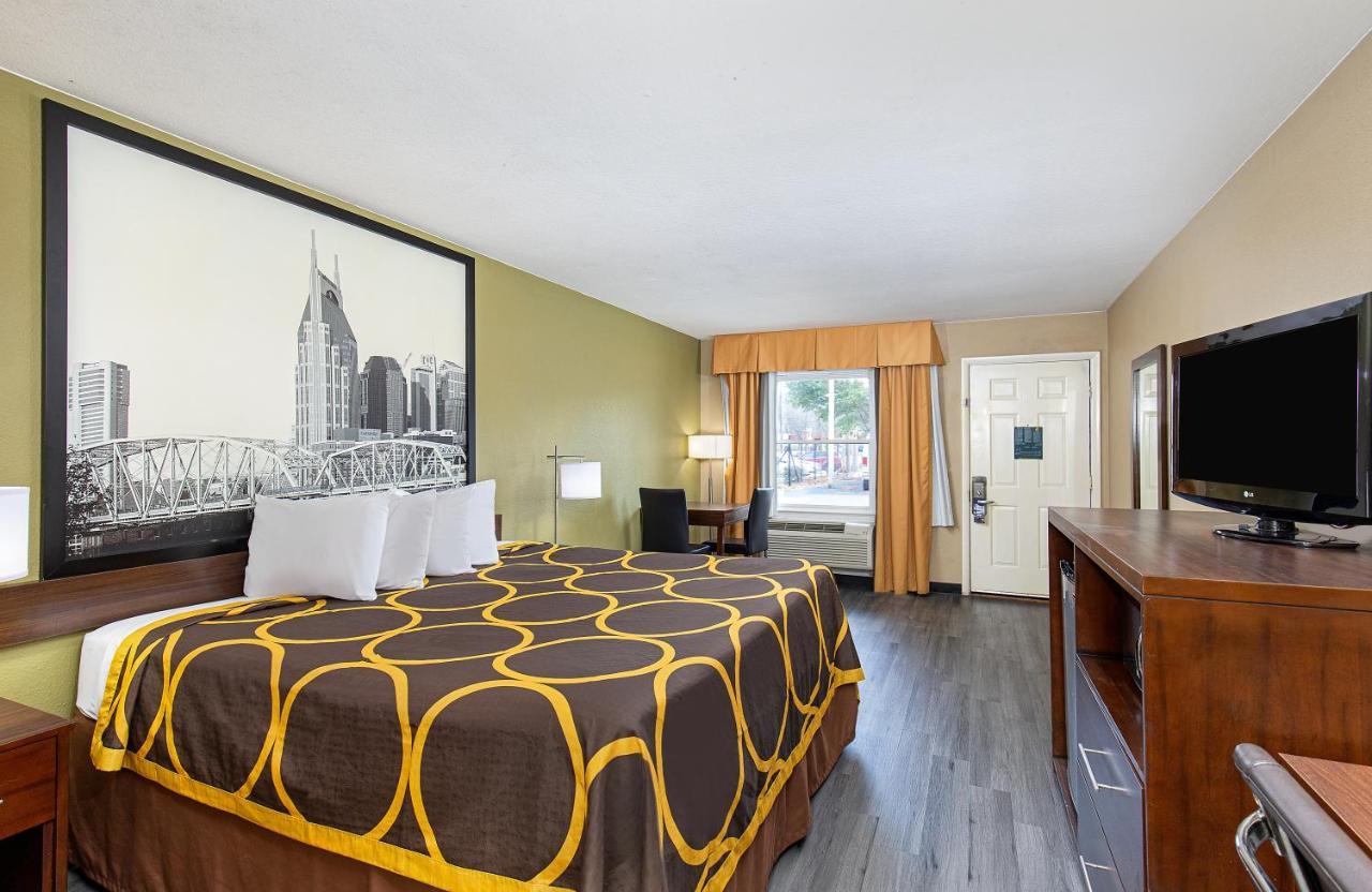 Super 8 By Wyndham Nashville West Exterior photo