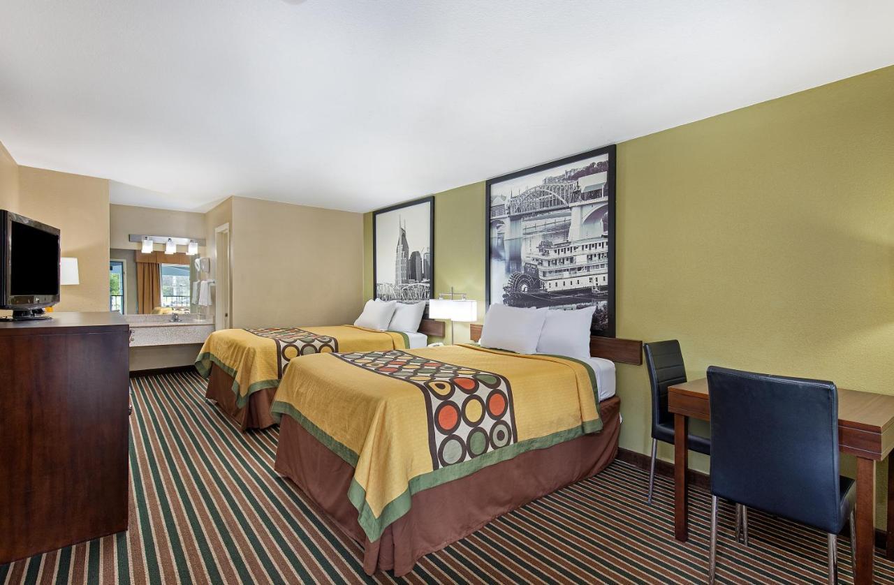Super 8 By Wyndham Nashville West Exterior photo